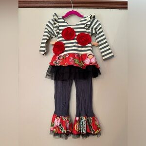 Giggle Moon - Floral Two Piece Outfit |Size 3T|